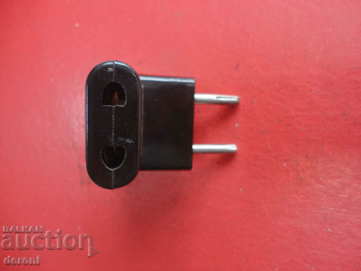 Vintage German bakelite power strip 2 plug with price 20.00 BGN | € 10.23