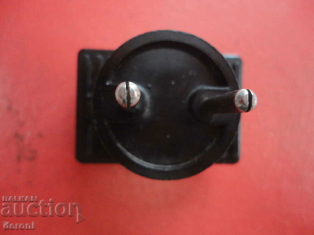 Auction  Vintage German bakelite 3 plug power strip