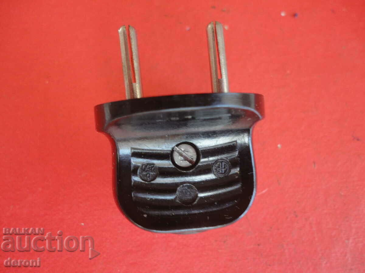 Vintage German Bakelite Plug 5 with price 20.00 BGN | € 10.23 Vintage German Bakelite Plug 5 with price 20.00 BGN | € 10.23