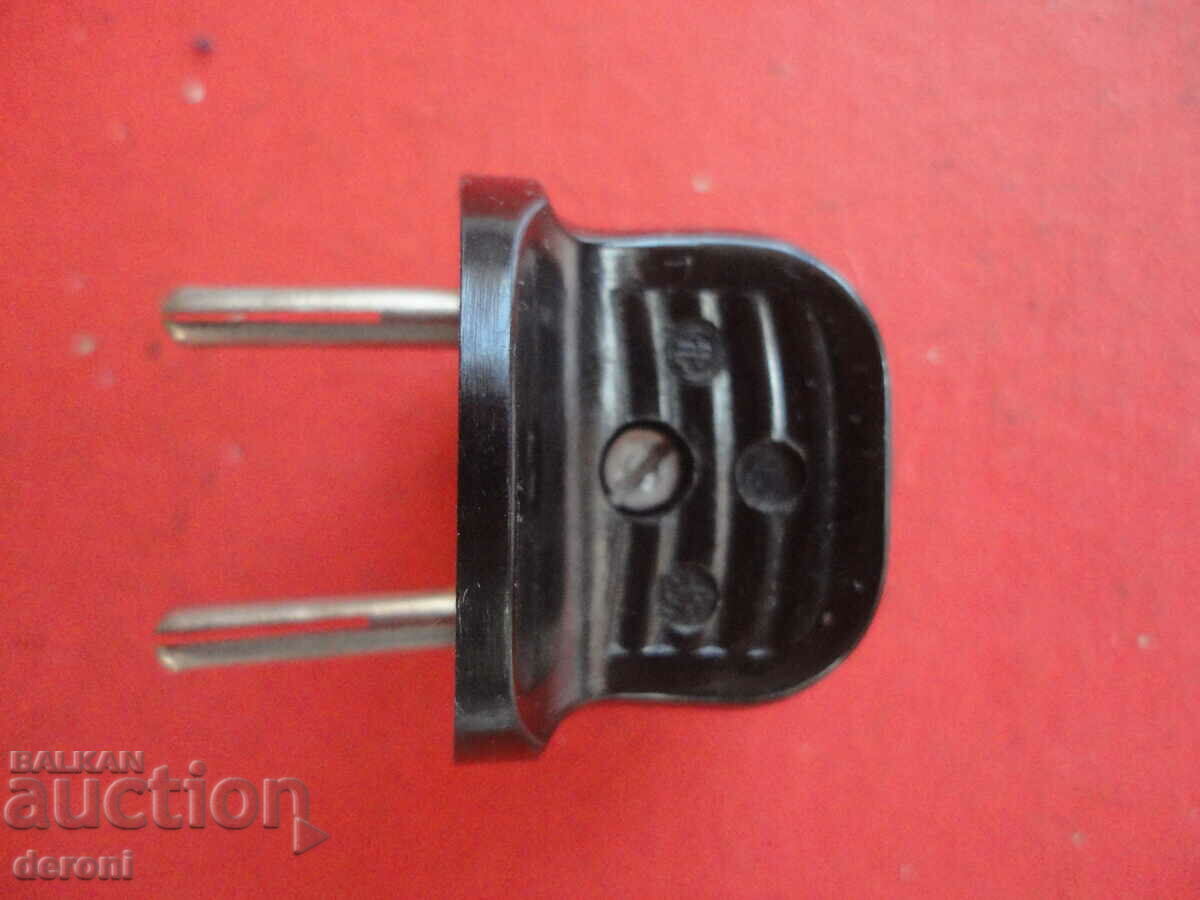 Vintage German Bakelite Plug 5 - 5 Vintage German Bakelite Plug 5 - 5