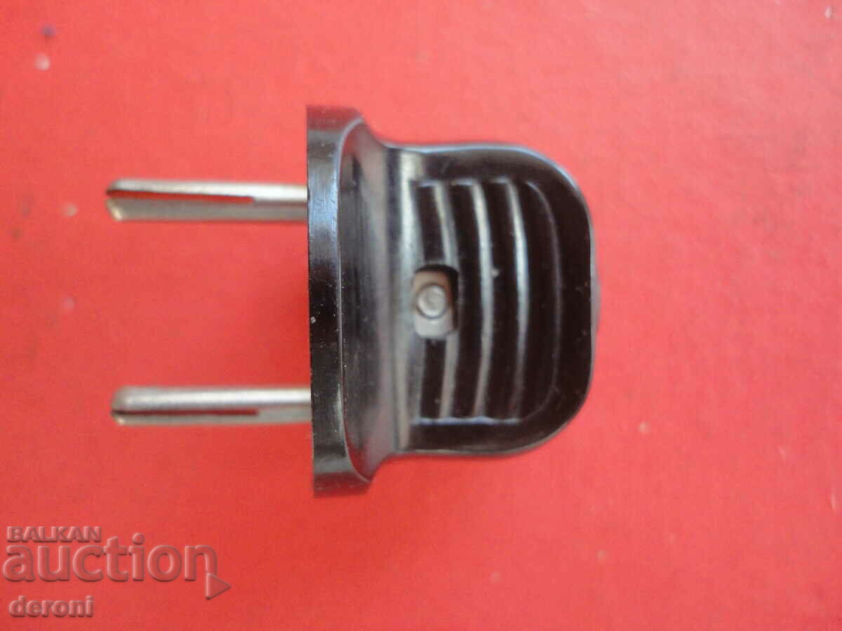 Vintage German Bakelite Plug 5 - 6 Vintage German Bakelite Plug 5 - 6
