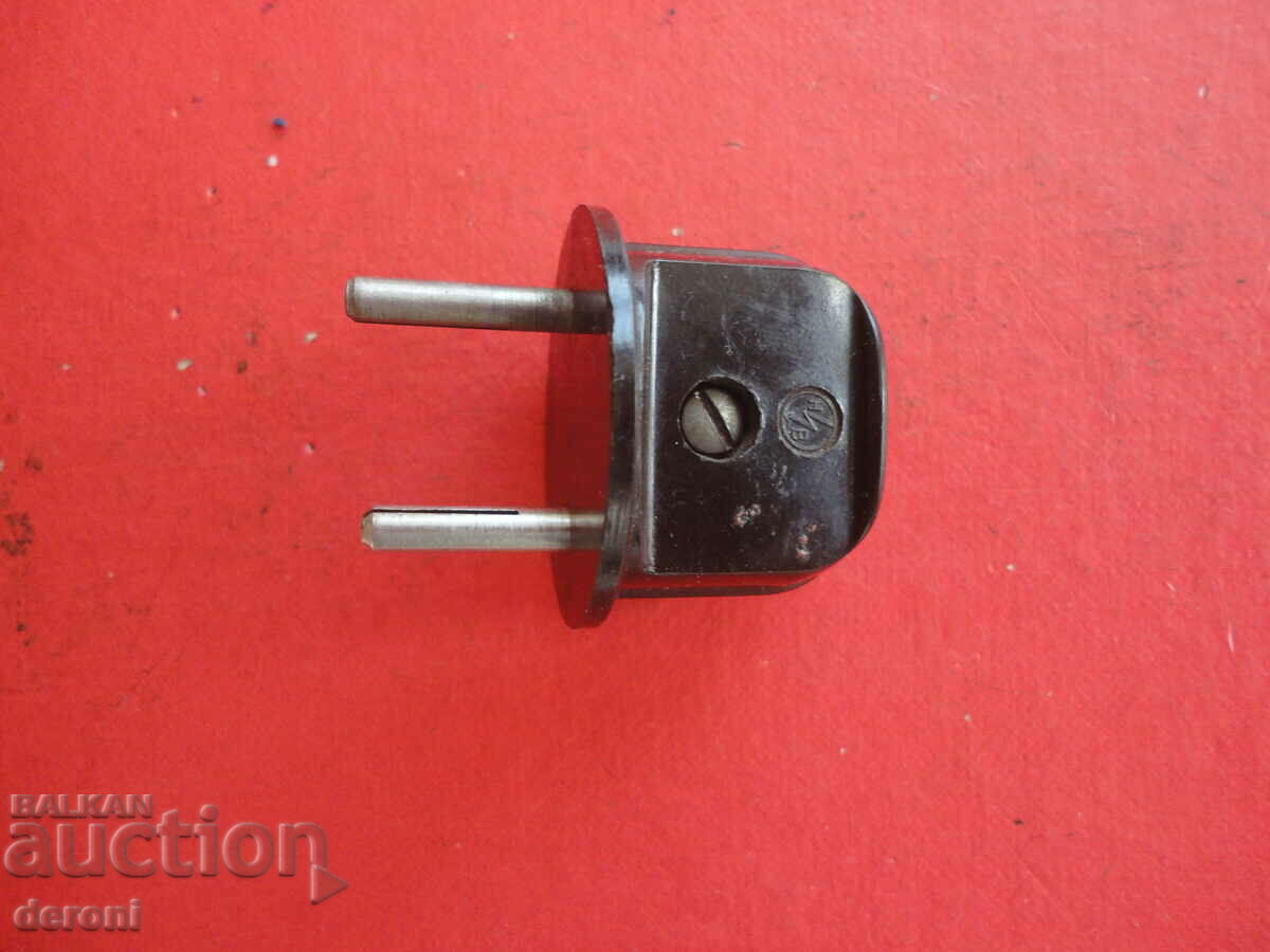 Vintage German Bakelite Plug 6 - 6