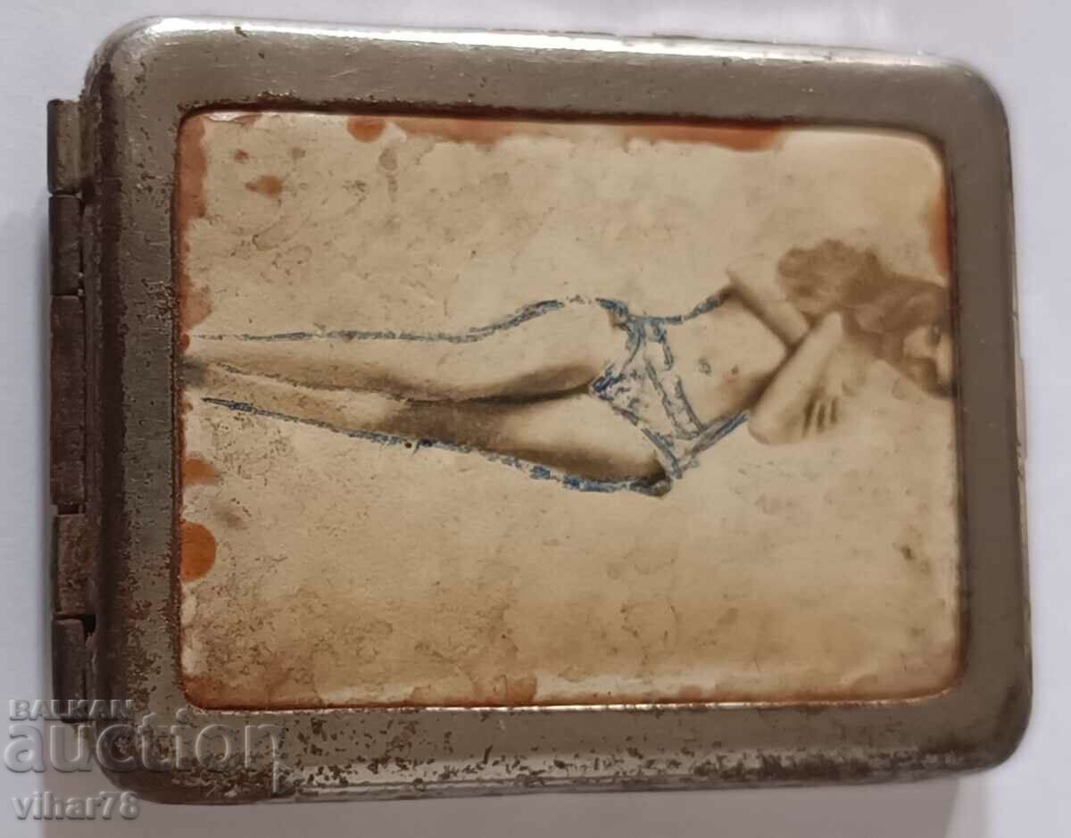 Auction OLD IRON MATCH Auction OLD IRON MATCH