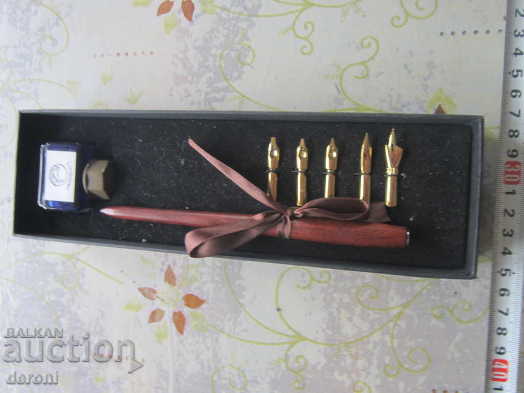 Уникална позлатена писалка Lindauer с цена 90.20 лв. | € 46.12 Уникална позлатена писалка Lindauer с цена 90.20 лв. | € 46.12