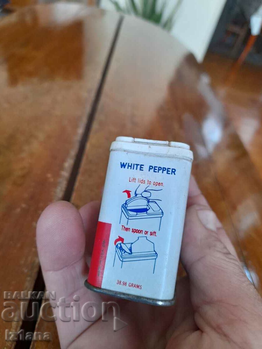 Delivery of McCormick Old White Pepper Delivery of McCormick Old White Pepper