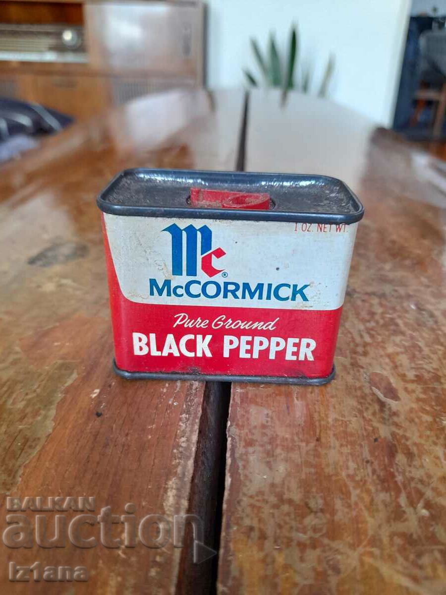 Стар кутия от Бял Пипер McCormick