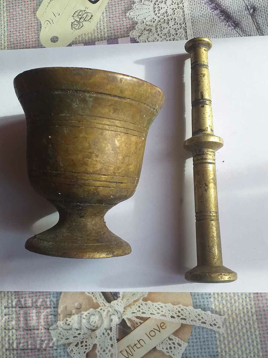 Mortar with price 30.00 BGN | € 15.34 Mortar with price 30.00 BGN | € 15.34