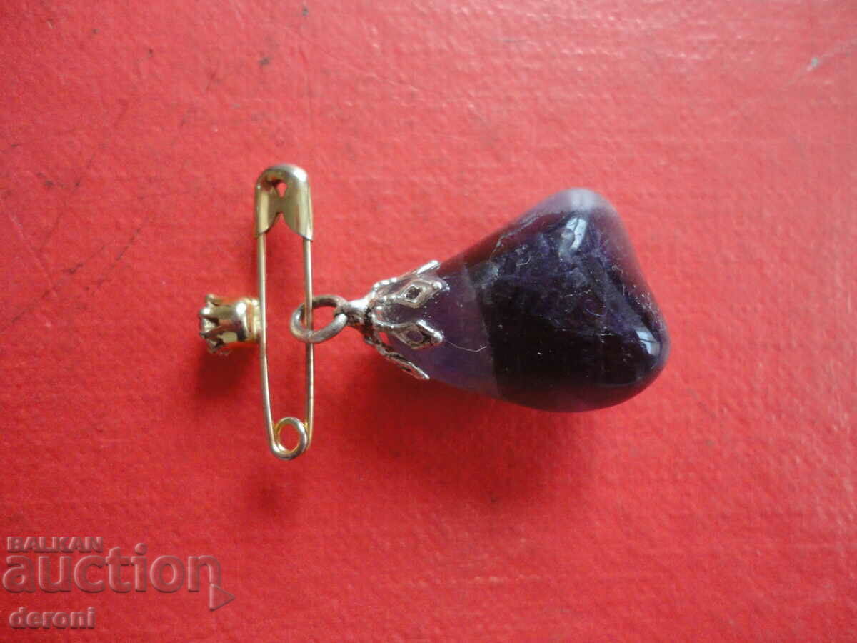 Locket with brooch 2 with price 10.00 BGN | € 5.11