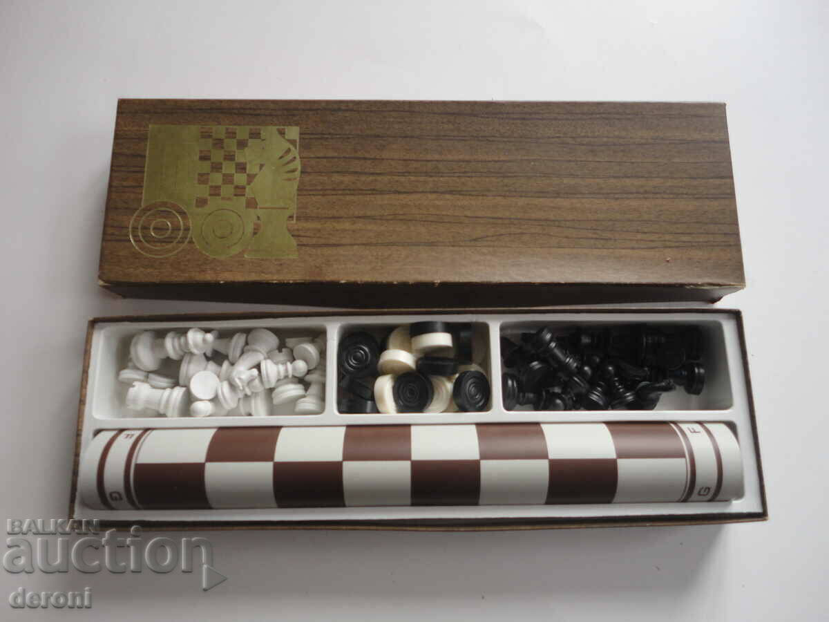 German chess and checkers - 7 German chess and checkers - 7