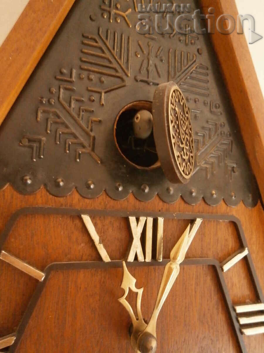 Auction  cuckoo clock cuckoo LIGHTHOUSE no pendulum