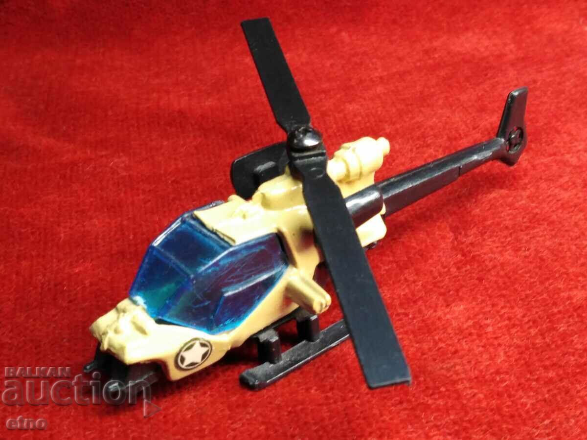 Old toy helicopter, toys with price 10.00 BGN | € 5.11 Old toy helicopter, toys with price 10.00 BGN | € 5.11