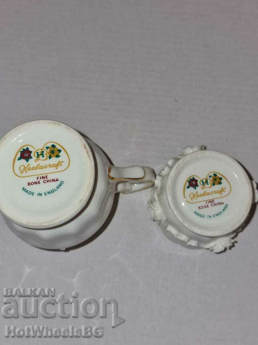 Delivery of Porcelain jug and egg cup Delivery of Porcelain jug and egg cup