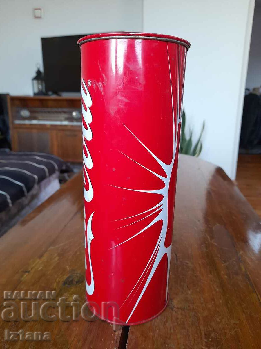 Delivery of An old can of Coca Cola, Coca Cola Delivery of An old can of Coca Cola, Coca Cola
