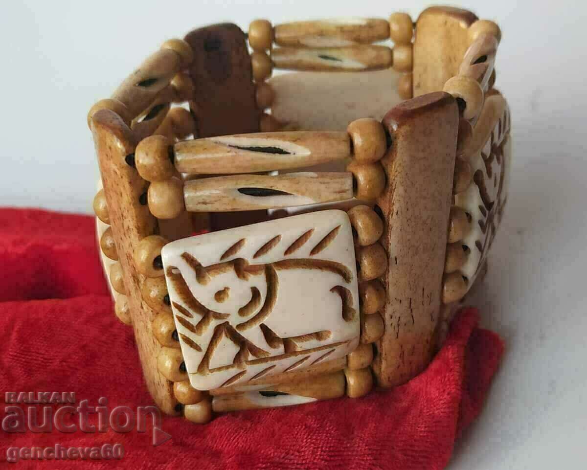 Wide bone bracelet with elephant carving - 7
