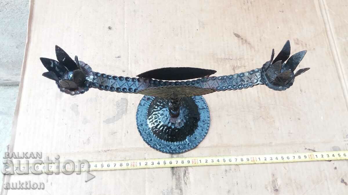 Auction METAL CANDLE HOLDER Auction METAL CANDLE HOLDER