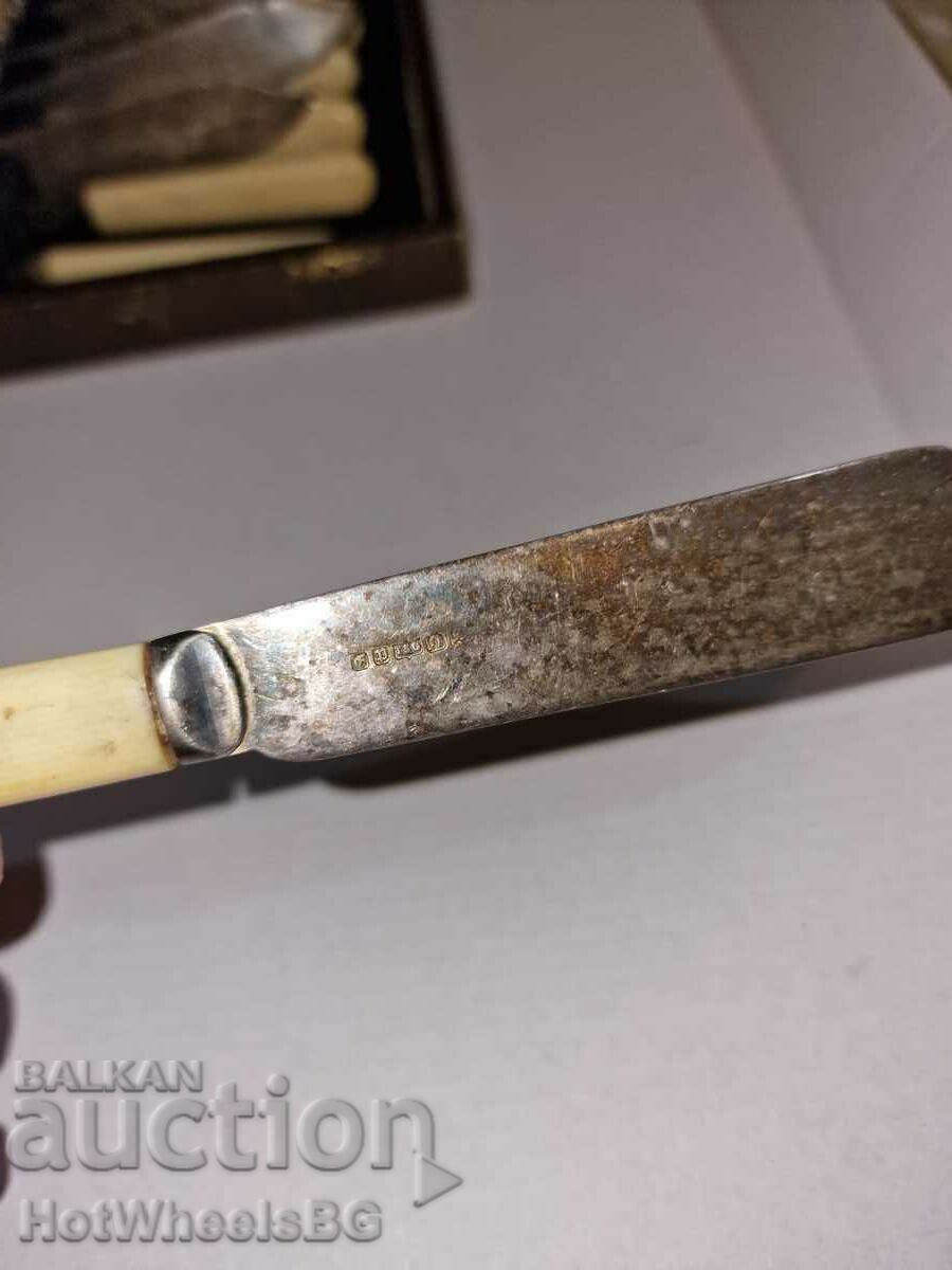 Delivery of Old silver plated vintage cutlery set Delivery of Old silver plated vintage cutlery set