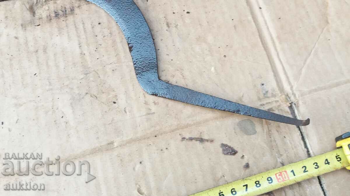 OLD SICKLE - HARVEST - 5 OLD SICKLE - HARVEST - 5