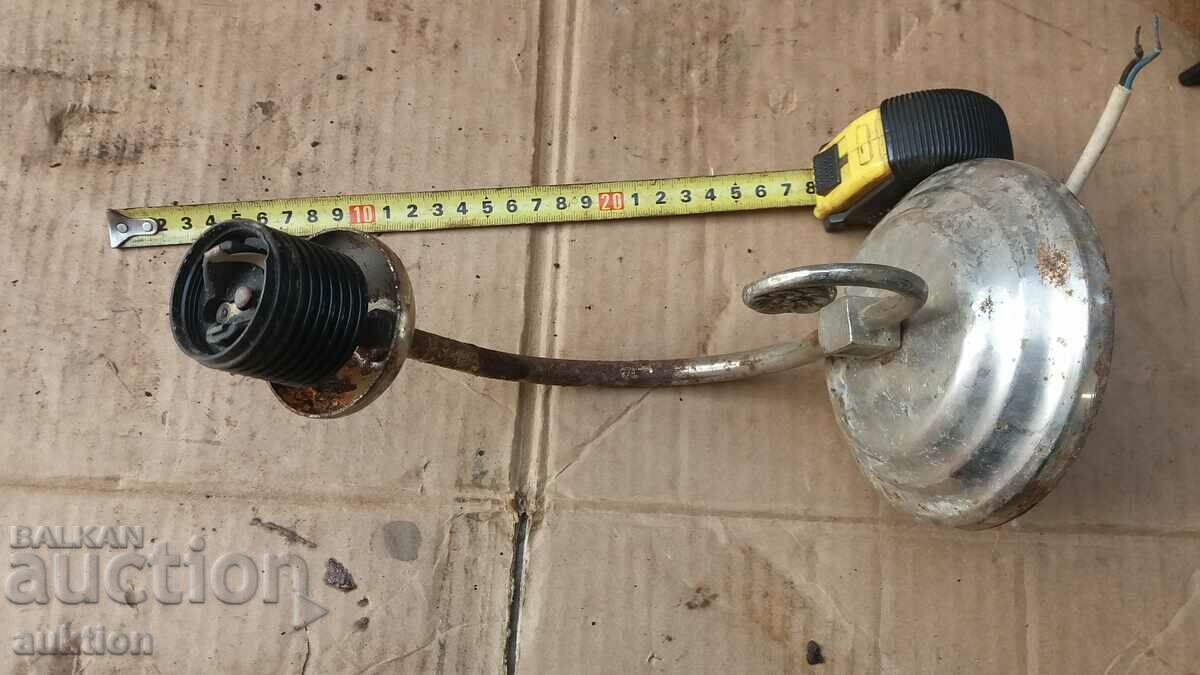 Delivery of WALL LAMP Delivery of WALL LAMP