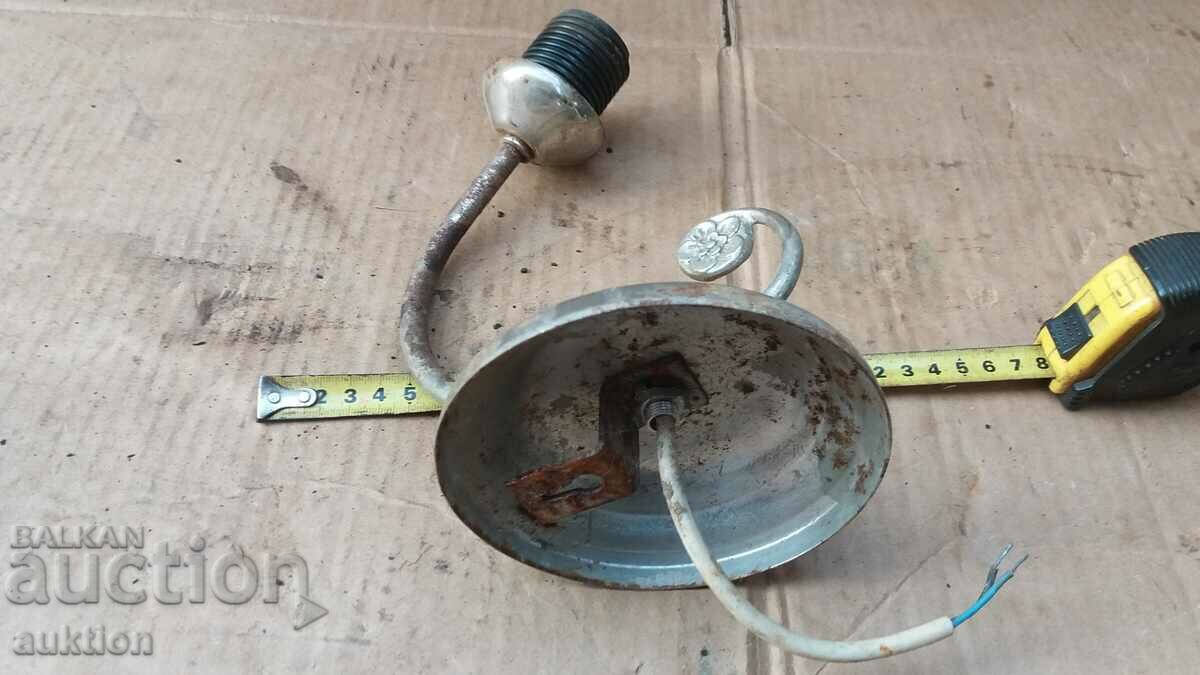 WALL LAMP - 6 WALL LAMP - 6