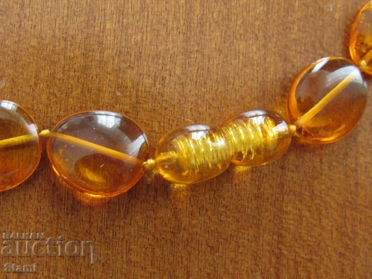 Auction Women's circle necklace made of premium Baltic amber Auction Women's circle necklace made of premium Baltic amber