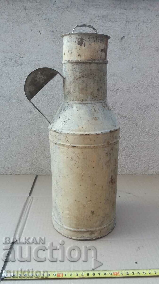 METAL BOTTLE FOR MILK AND LIQUIDS - 3 LITERS with price 7.99 BGN | € 4.09 METAL BOTTLE FOR MILK AND LIQUIDS - 3 LITERS with price 7.99 BGN | € 4.09