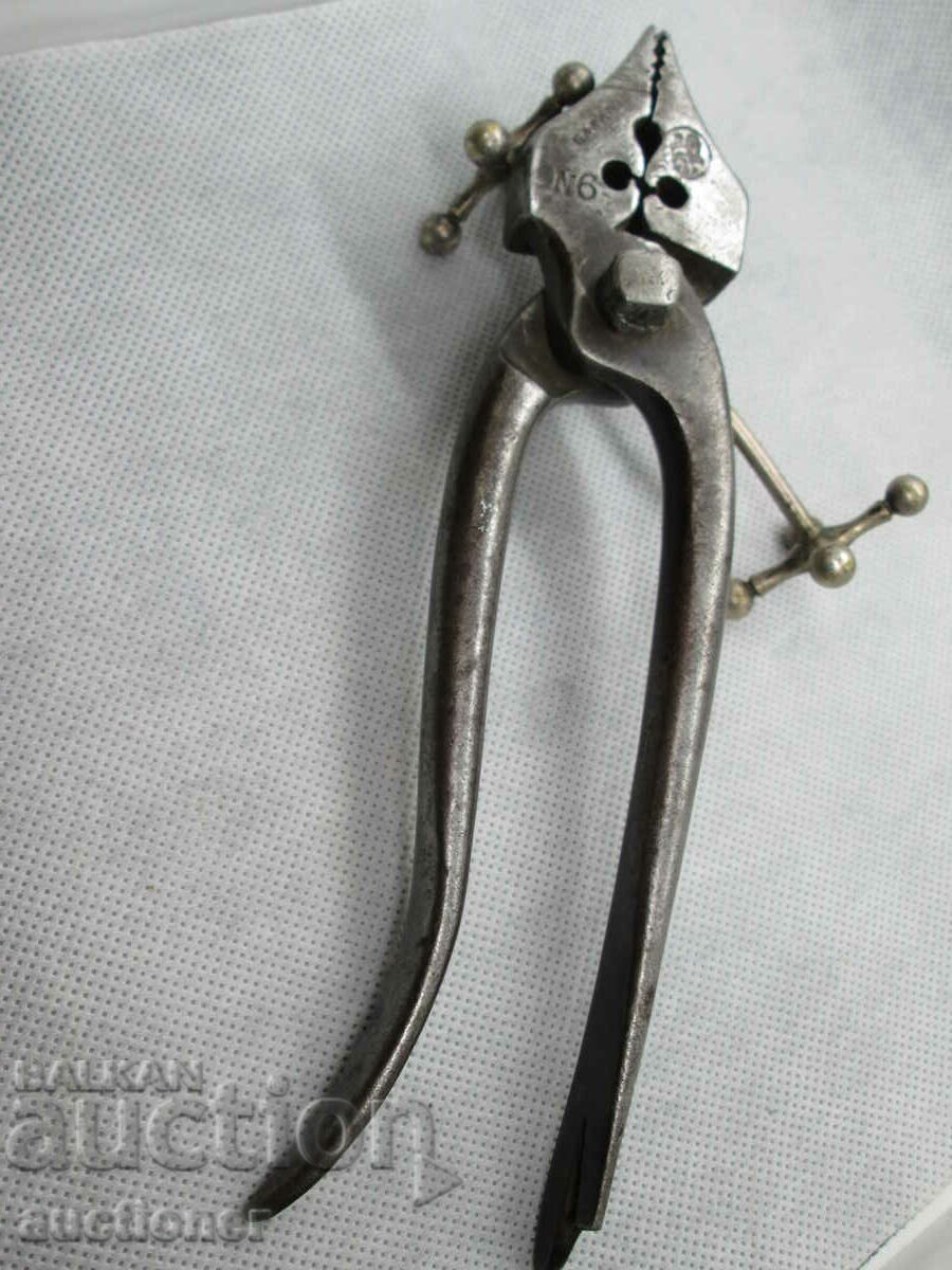 Auction MARKED AUSTRIAN PLIERS FROM 1-ST. WAR Auction MARKED AUSTRIAN PLIERS FROM 1-ST. WAR