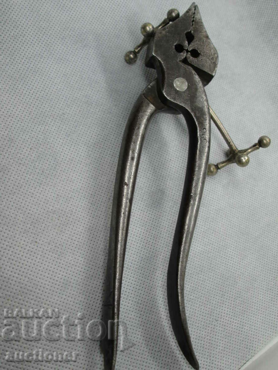 MARKED AUSTRIAN PLIERS FROM 1-ST. WAR - 5 MARKED AUSTRIAN PLIERS FROM 1-ST. WAR - 5