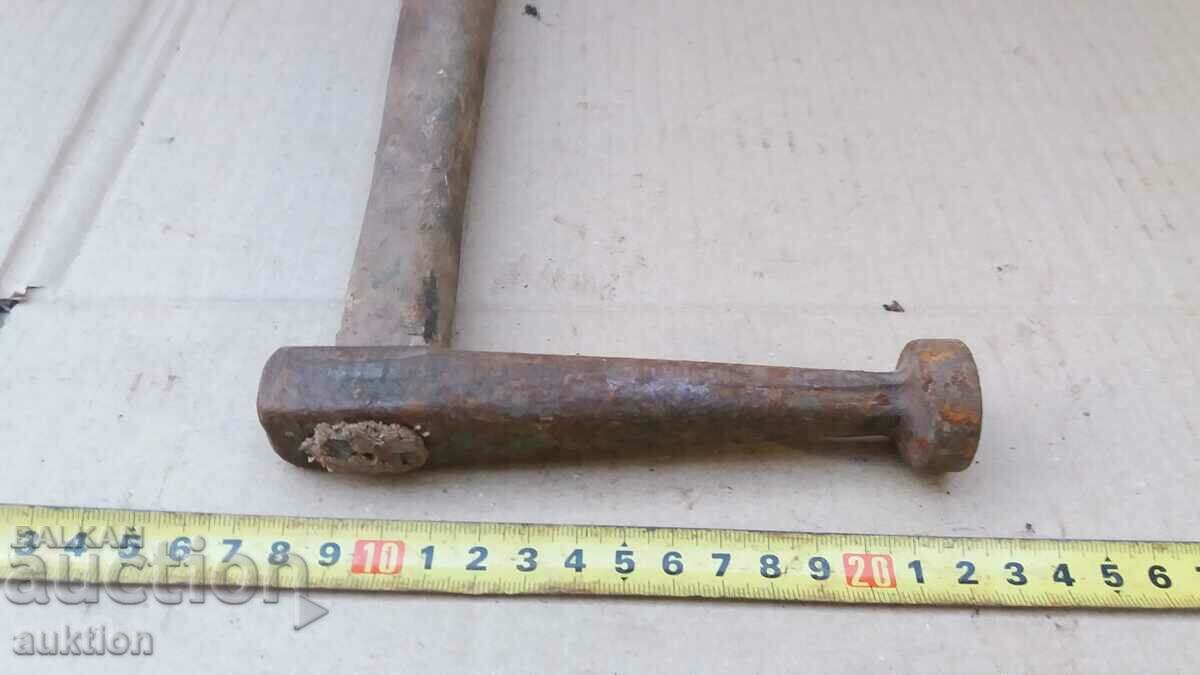 Auction EXCELLENT CRAFTSMAN HAMMER - GERMAN Auction EXCELLENT CRAFTSMAN HAMMER - GERMAN