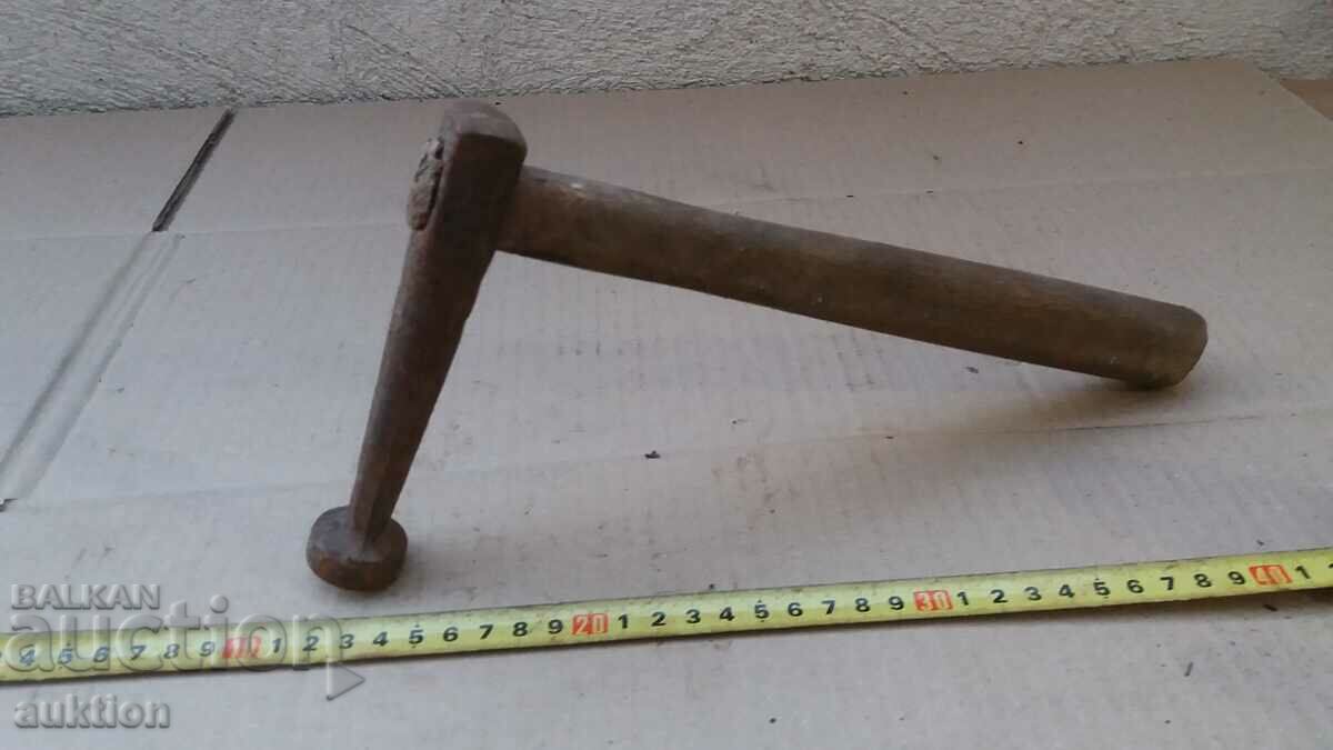 EXCELLENT CRAFTSMAN HAMMER - GERMAN - 6 EXCELLENT CRAFTSMAN HAMMER - GERMAN - 6