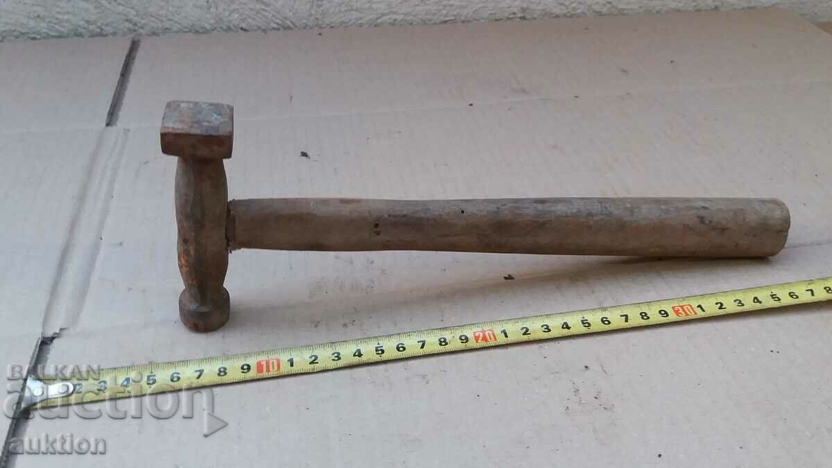 EXCELLENT CRAFTSMAN HAMMER - GERMAN - 6 EXCELLENT CRAFTSMAN HAMMER - GERMAN - 6