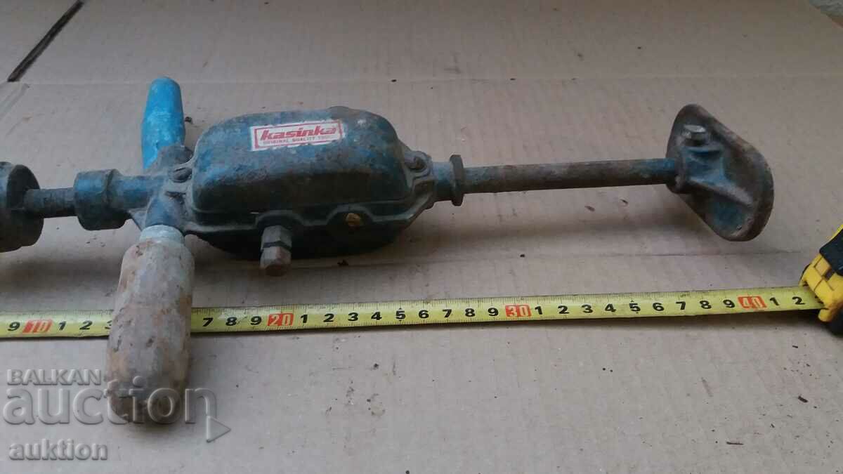 Licitație BĂGURI DE MÂNĂ VECHE