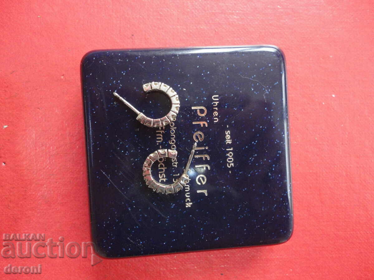 Silver earrings earrings with stones 925 with price 20.00 BGN | € 10.23 Silver earrings earrings with stones 925 with price 20.00 BGN | € 10.23