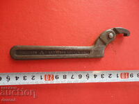 Hart Ford Wrench