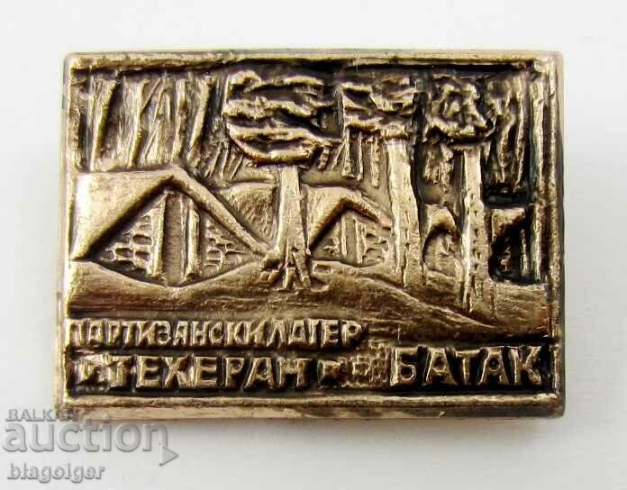 Auction  Lot of 3 souvenir badges-Batak
