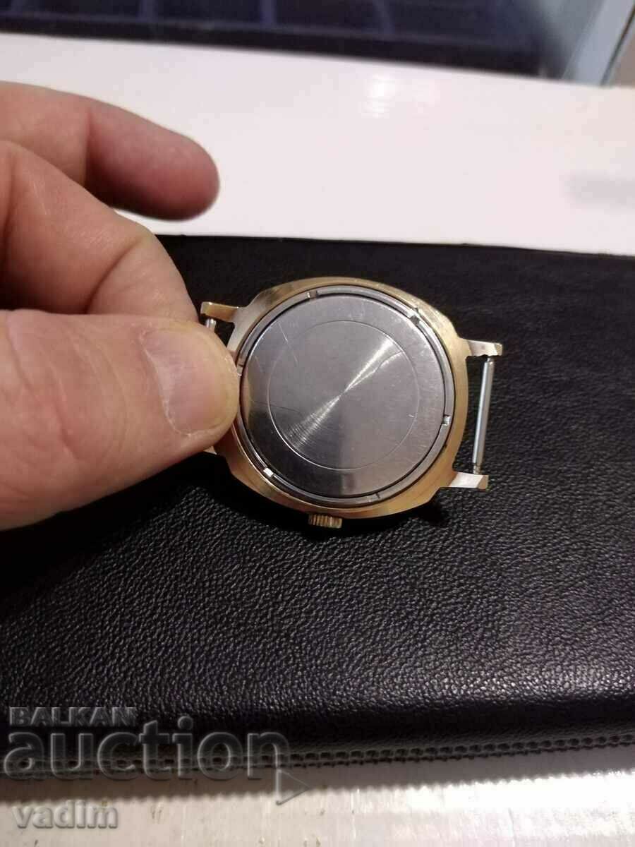 Delivery of SLAVA 21 JEWELS AU 20 WORKS USSR