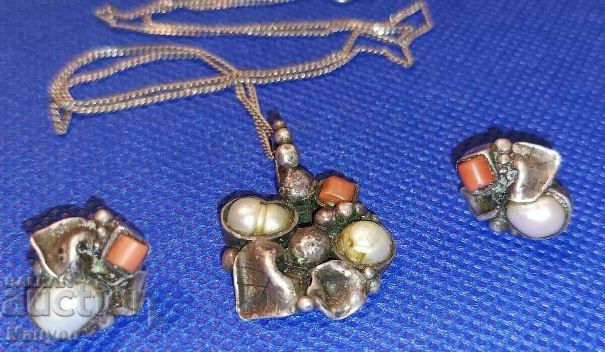 Very stylish, beautiful and valuable set. with price 69.90 BGN | € 35.74 Very stylish, beautiful and valuable set. with price 69.90 BGN | € 35.74