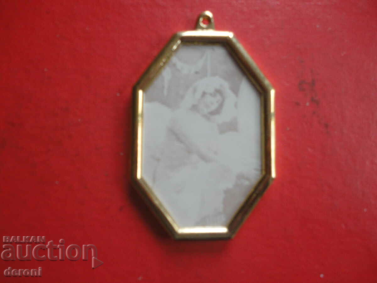 Δημοπρασία Εικόνες με κορνίζα φωτογραφιών με γερμανικό επίχρυσο μπρούτζο Εικόνα 3 Δημοπρασία Εικόνες με κορνίζα φωτογραφιών με γερμανικό επίχρυσο μπρούτζο Εικόνα 3