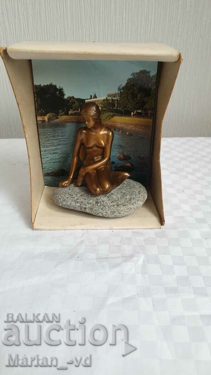 Παράδοση Η Μικρή Γοργόνα της Κοπεγχάγης Παράδοση Η Μικρή Γοργόνα της Κοπεγχάγης