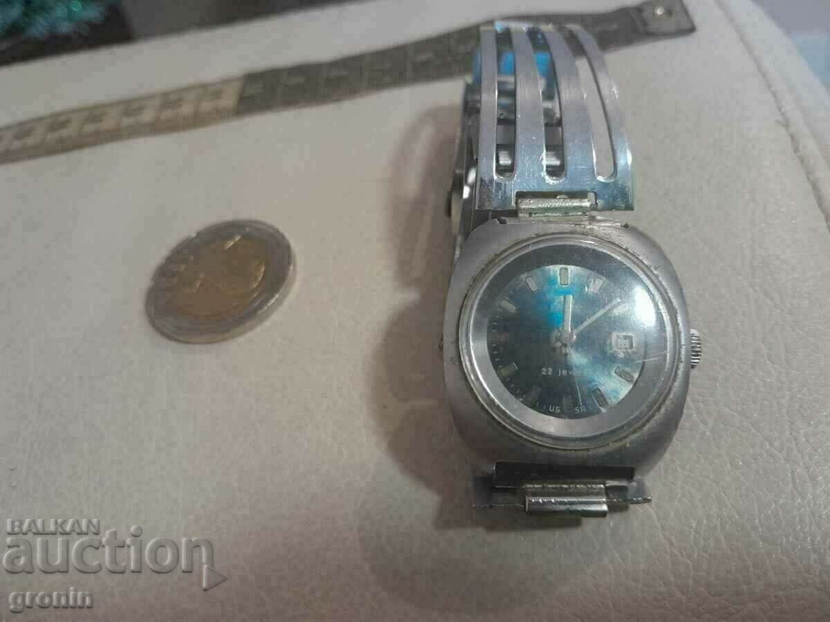 Zarja 22 stones, ZARJA watch 22 stones with price 30.00 BGN | € 15.34 Zarja 22 stones, ZARJA watch 22 stones with price 30.00 BGN | € 15.34