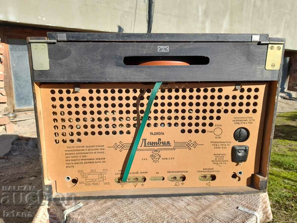 Old radio gramophone Latvia - 5 Old radio gramophone Latvia - 5