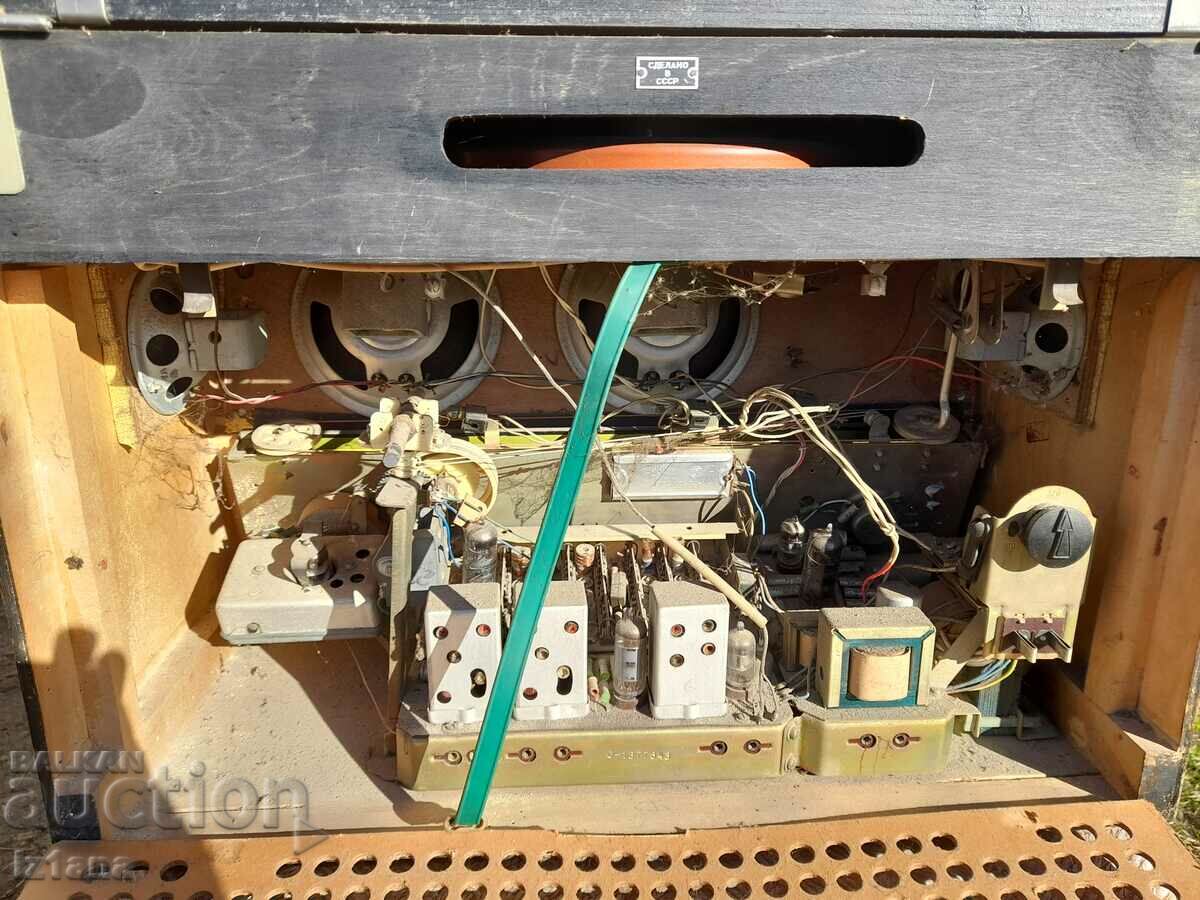 Old radio gramophone Latvia - 6 Old radio gramophone Latvia - 6