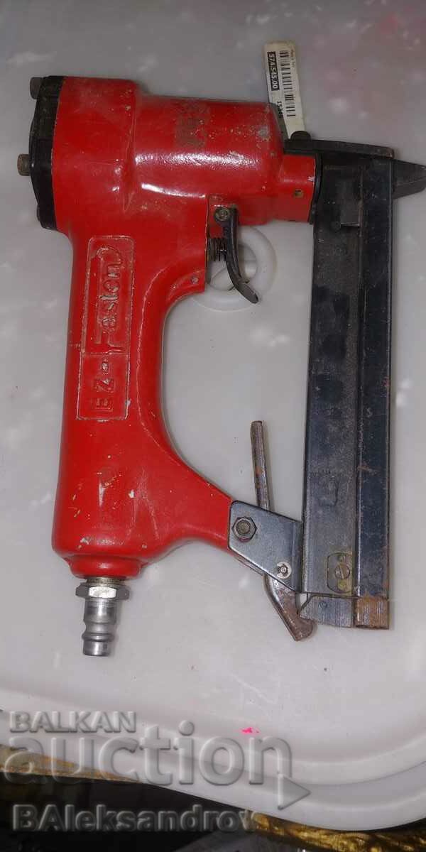 A pneumatic gun
