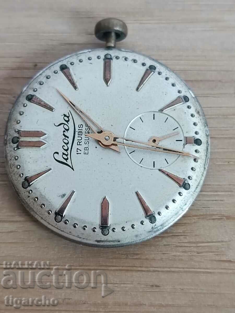 Lacorda watch winder with price 15.00 BGN | € 7.67 Lacorda watch winder with price 15.00 BGN | € 7.67