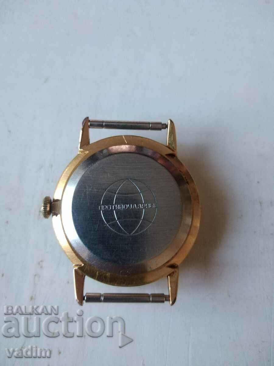 Raketa AU 20 gold plating Works with price 120.00 BGN | € 61.36 Raketa AU 20 gold plating Works with price 120.00 BGN | € 61.36