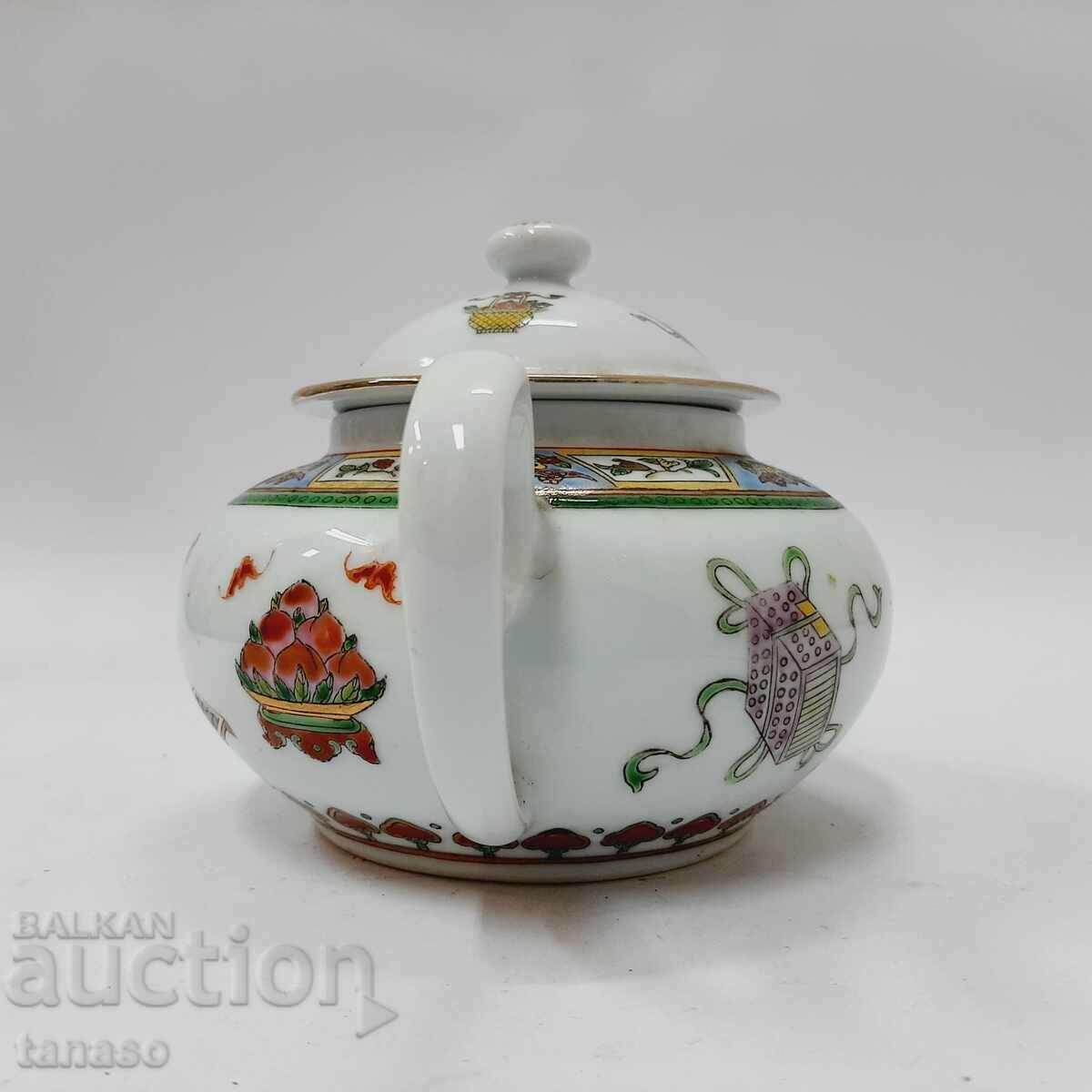 Παλιό κινέζικο πορσελάνινο μπολ ζάχαρης (7.4) με τιμή 45.00 BGN | € 23.01 Παλιό κινέζικο πορσελάνινο μπολ ζάχαρης (7.4) με τιμή 45.00 BGN | € 23.01