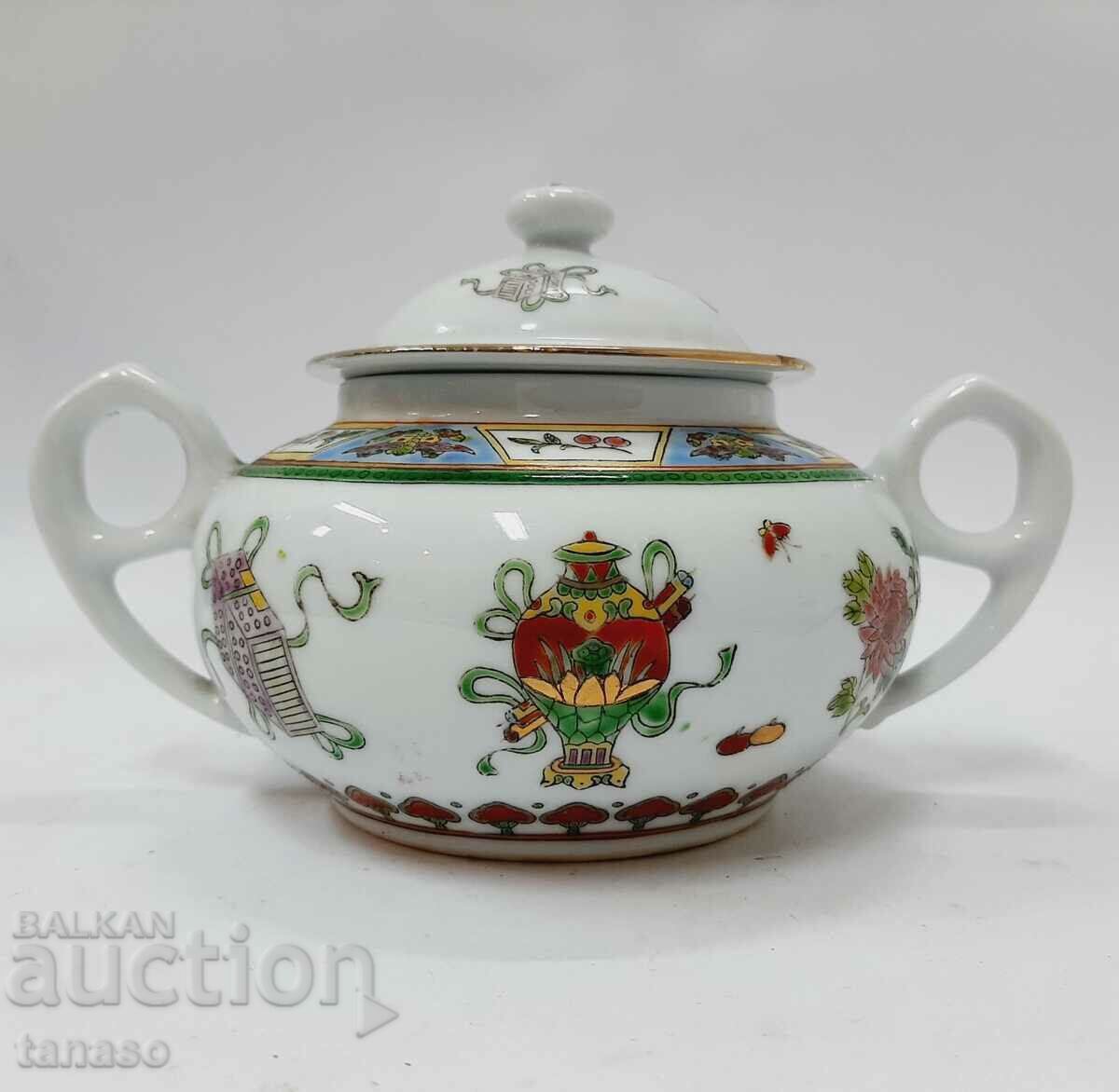 Old Chinese porcelain sugar bowl(7.4)