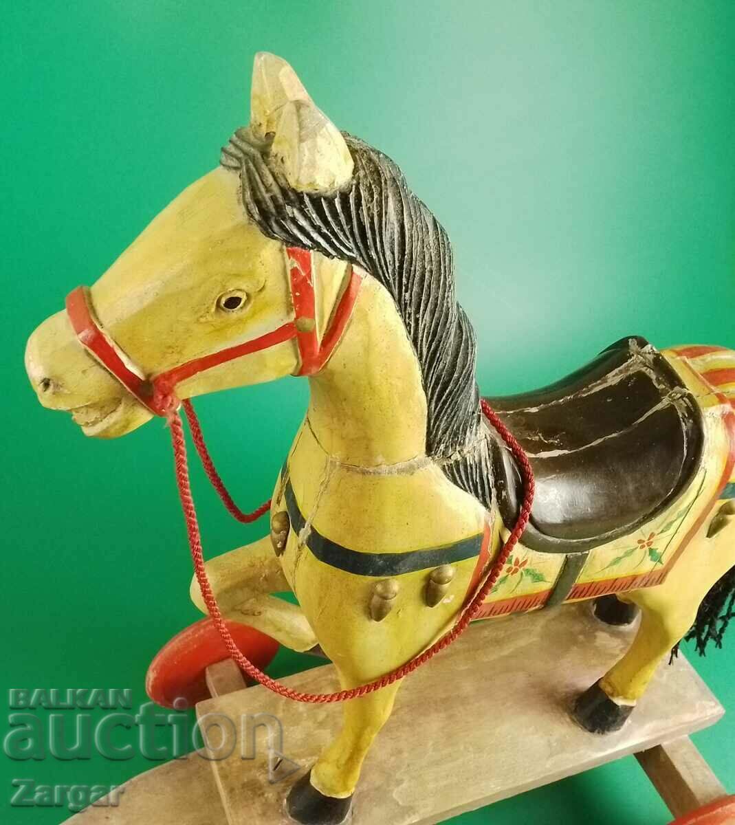 Cal de jucărie cal de lemn