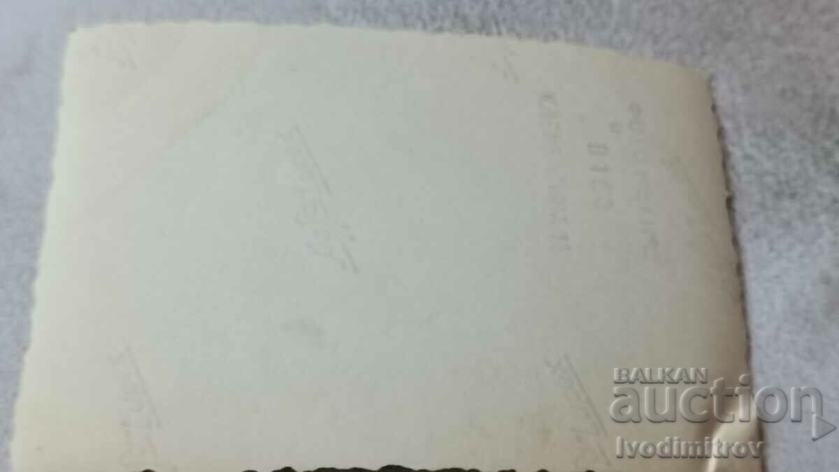 Φωτογραφία Σοφία Αξιωματικός και στρατιώτες στη Στρατιωτική Σχολή με τιμή 2.35 BGN | € 1.20 Φωτογραφία Σοφία Αξιωματικός και στρατιώτες στη Στρατιωτική Σχολή με τιμή 2.35 BGN | € 1.20