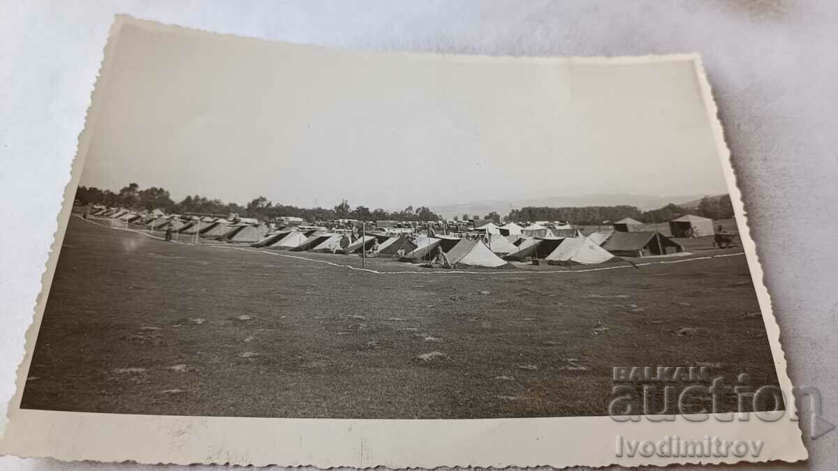 Photo Military tent camp