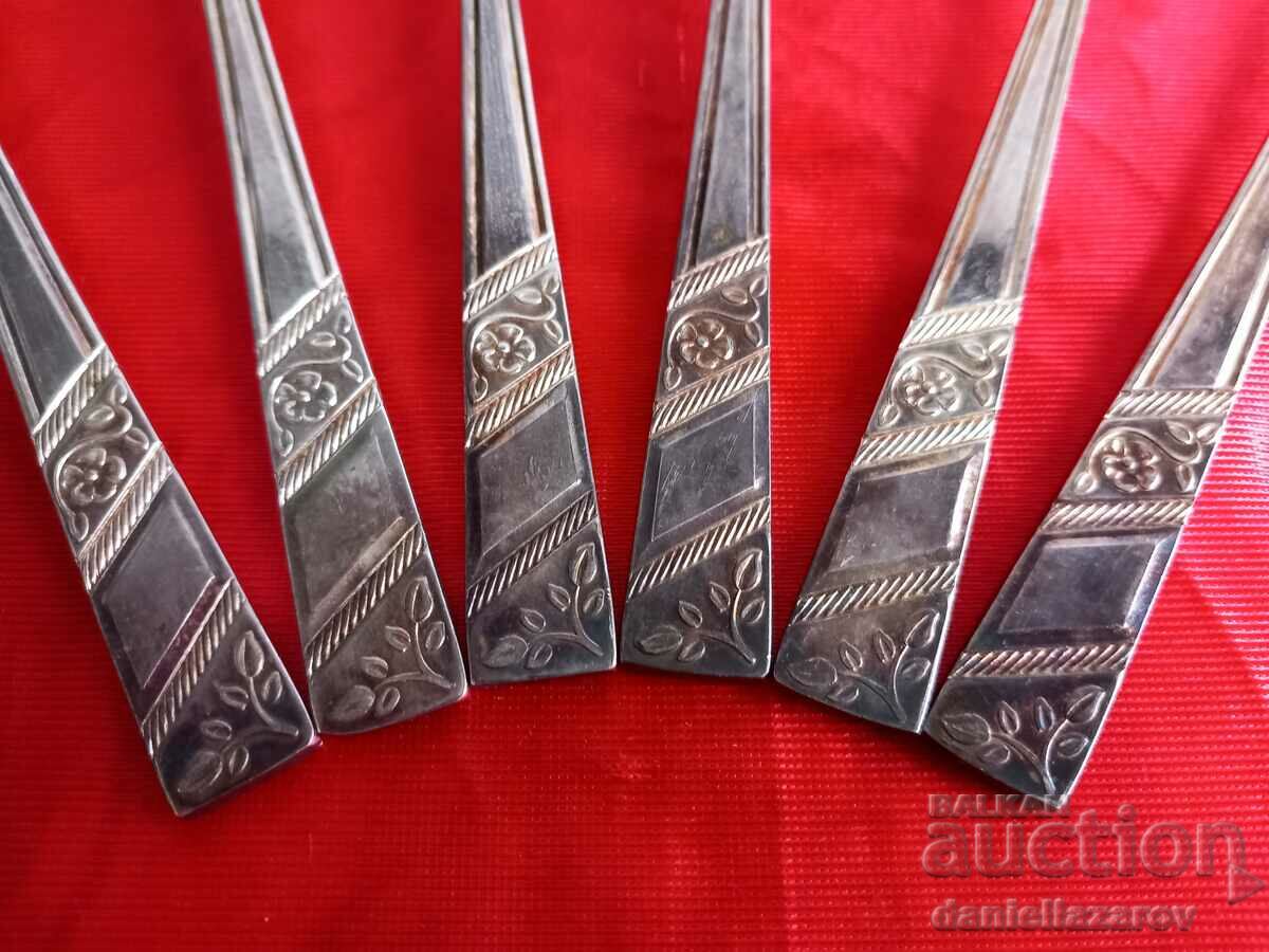 Unique English SHEFFIELD SILVER PLATED Forks with price 45.00 BGN | € 23.01 Unique English SHEFFIELD SILVER PLATED Forks with price 45.00 BGN | € 23.01